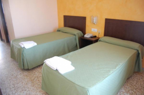 Отель Hotel Balfagón  Каланда